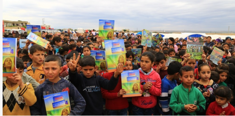 Les enfants réfugiés d’Afrin reprennent le chemin de l’école