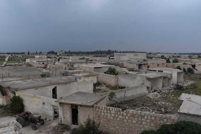 SHEHBA: Le village detruit de Babens devenu le refuge de 2 184 familles d’Afrin