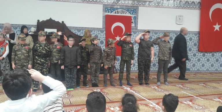 Les « enfants soldats » d’Erdoğan apparaissent en Autriche