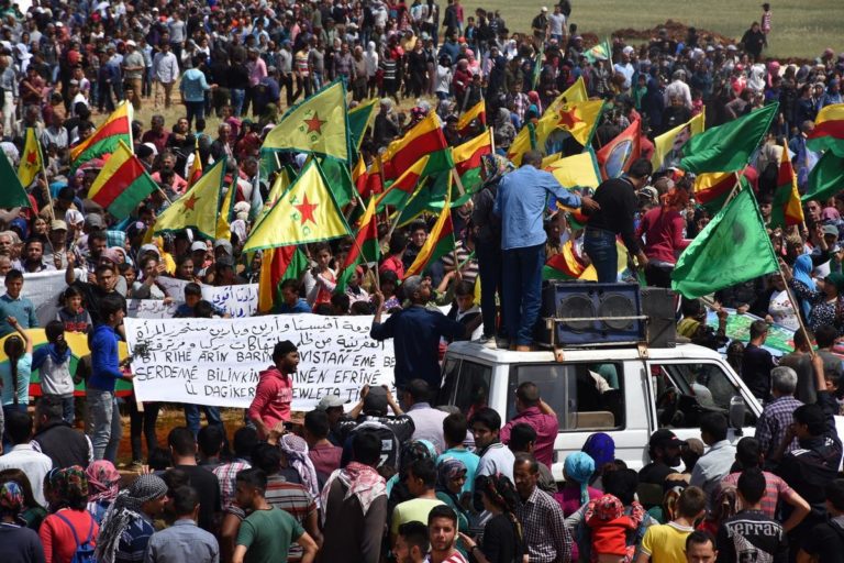 Les habitants d’Afrin et Shehba marchent contre l’occupation turque