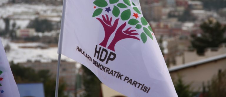 TURQUIE. Attaque armée contre un local du parti HDP à Istanbul: 2 blessés