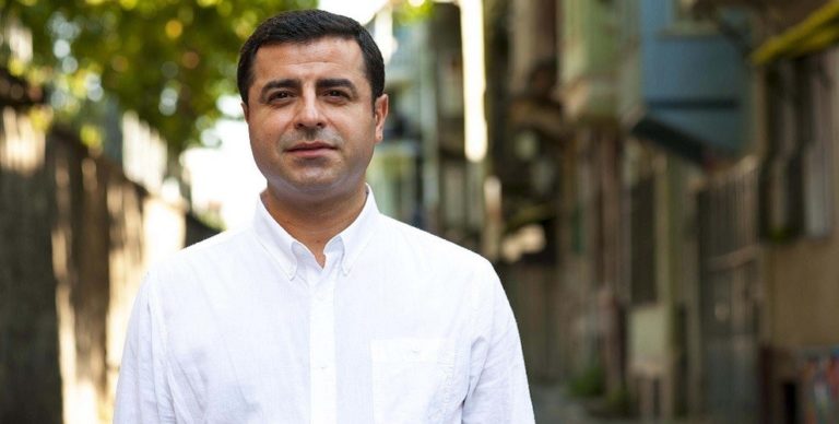 Demirtas: La tutelle judiciaire est une menace pour la démocratie