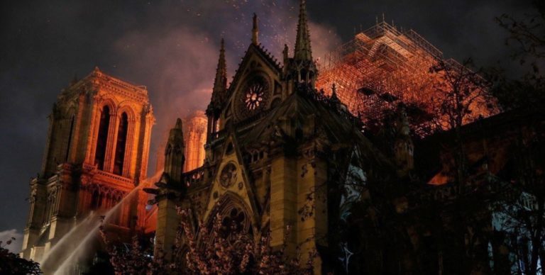 Hommage à Notre-Dame de Paris que les Kurdes connaissaient…