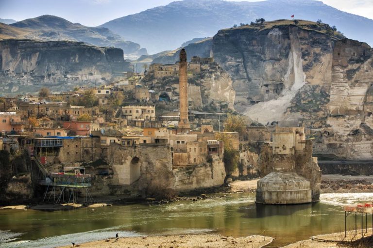 Crimes écologique et archéologique à Hasankeyf