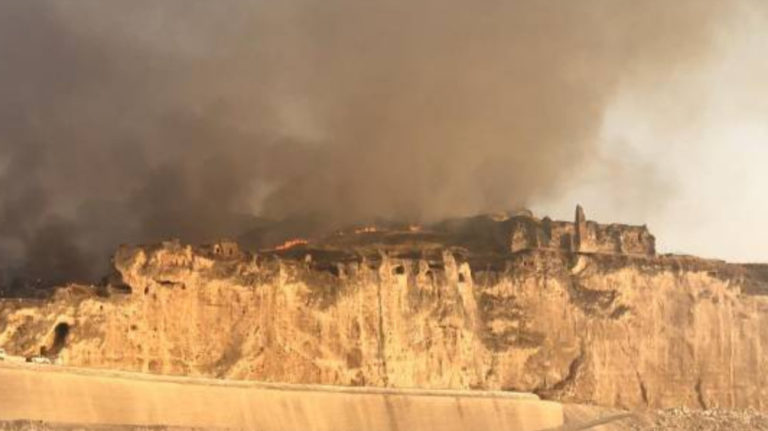 Activistes : Les autorités n’ont pas essayé d’éteindre le feu à Hasankeyf