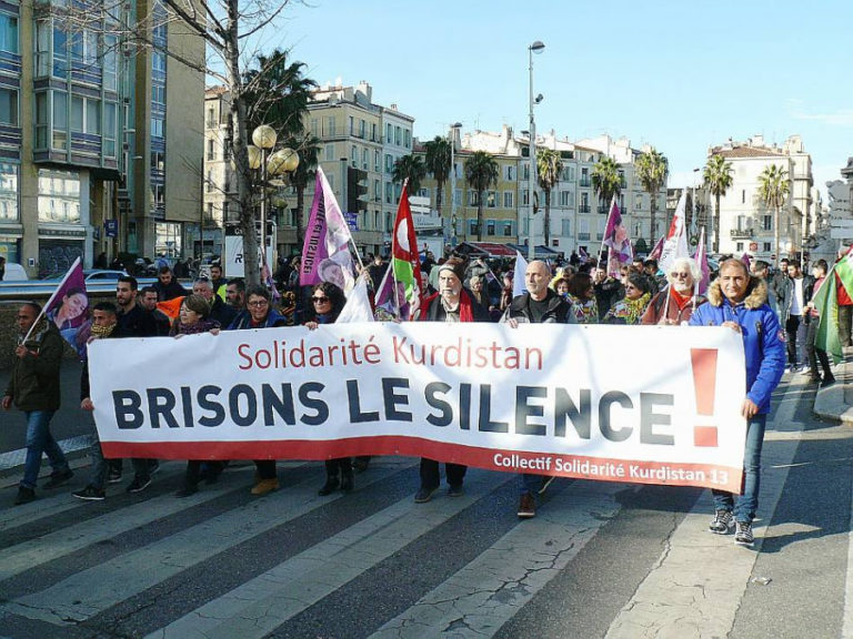 Mobilisation pour le Rojava menacé d’invasion par la Turquie