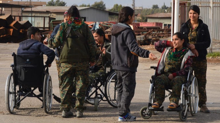 Les blessés de guerre du Rojava ont besoin d’une aide médical