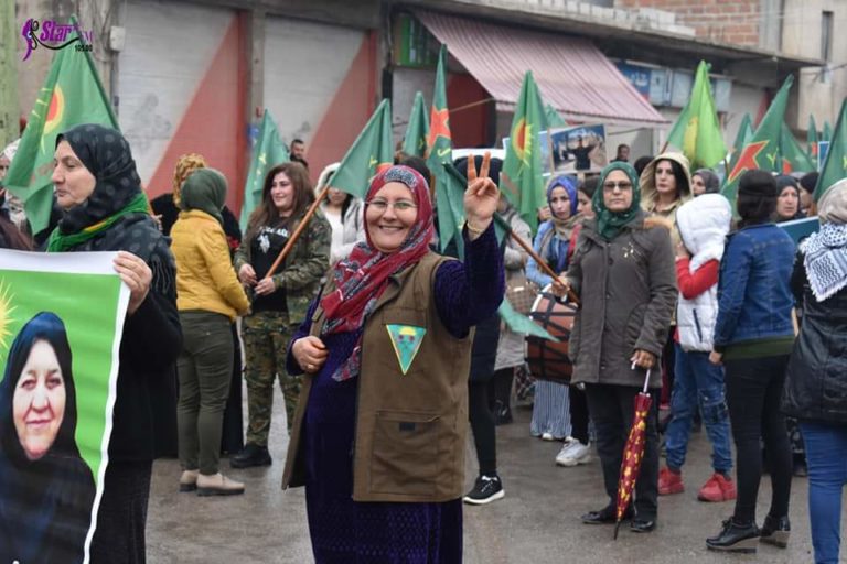 BRUXELLES – Contre l’occupation et les féminicides, les femmes défendent le Rojava