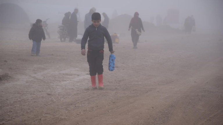 ROJAVA. Plus de 1000 réfugiés arrivent au camp de Washokani