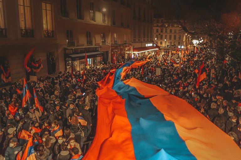 FRANCE. Les Arméniens appellent au calme et à la vigilance face aux attaques fascistes turques