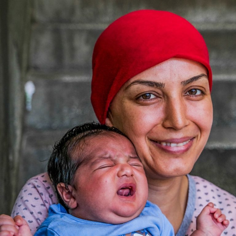 SOLIDARITÉ. Collecte pour les réfugiés kurdes de Lavrio