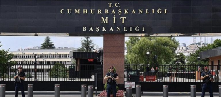 L’ AKP a transformé la Turquie en un État policier absolu