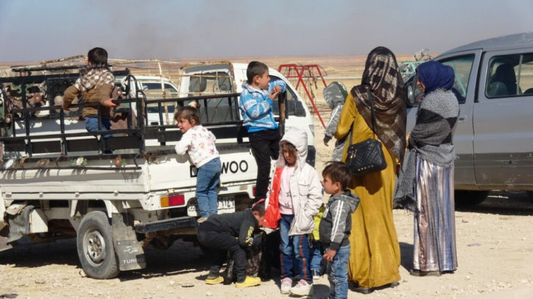 ROJAVA. Problème de surpeuplement dans le camp de réfugiés de Girê Spî