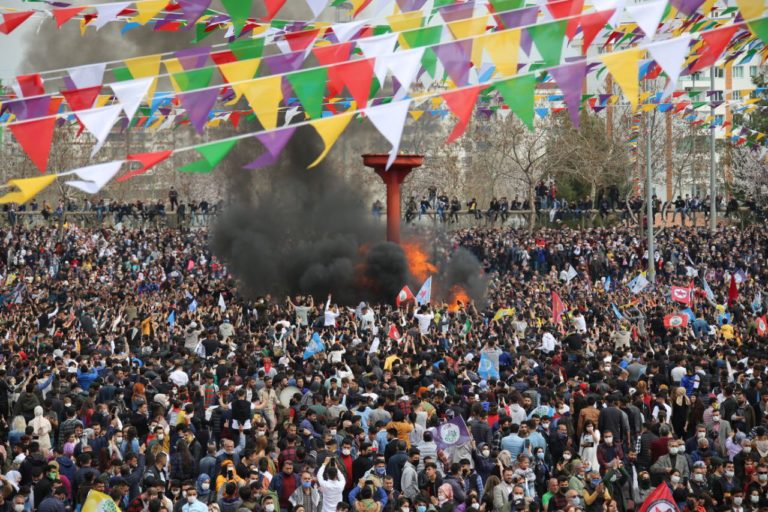 NEWROZ. Les Kurdes défient le « Dehak turc »