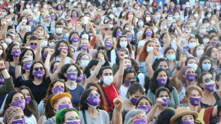 TURQUIE. Les femmes se battent pour le maintien de la Convention d’Istanbul