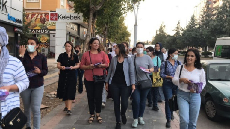 TURQUIE. Les femmes kurdes descendent dans la rue contre le racisme et le sexisme