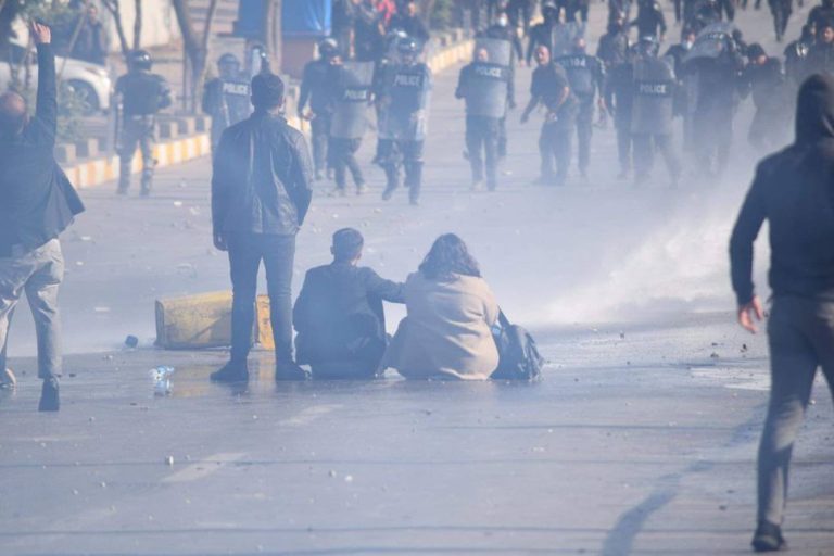 KURDISTAN. Les étudiants contestataires interpellent les médias internationaux