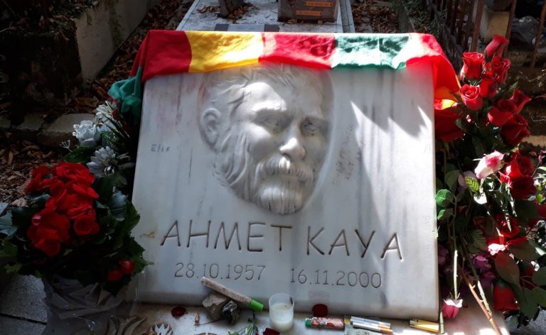 PARIS. Commémoration du 21e anniversaire de la mort d’Ahmet Kaya ce mardi 16 novembre