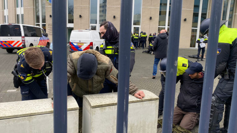 PAYS-BAS. 50 manifestants kurdes arrêtés au siège de l’Organisation pour l’interdiction des armes chimiques