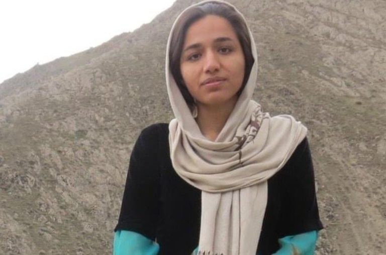 IRAN. Zara Mohammadi condamnée à 5 ans de prison pour avoir enseigné la langue kurde