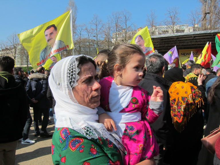 La dissolution du PKK :  Une décision historique qui ouvre un nouveau chapitre dans la lutte du peuple kurde (CDK-F)