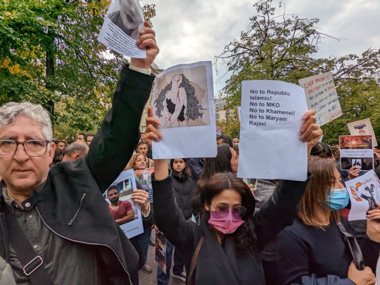 Les Iraniens exilés mis en garde contre l’espionnage voire d’assassinats par le régime iranien