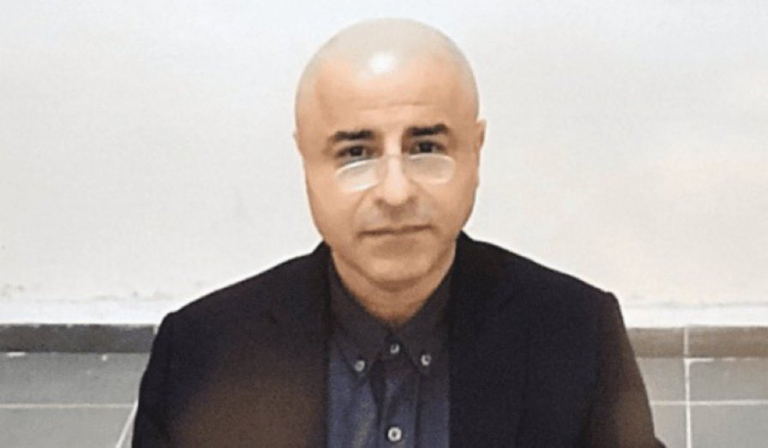 TURQUIE. Le politicien kurde emprisonné, Demirtaş rase ses cheveux en soutien aux femmes en Iran