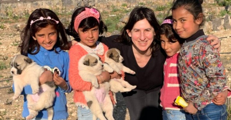 Debbie Bookchin: La Turquie est engagée dans un nettoyage ethnique au Rojava