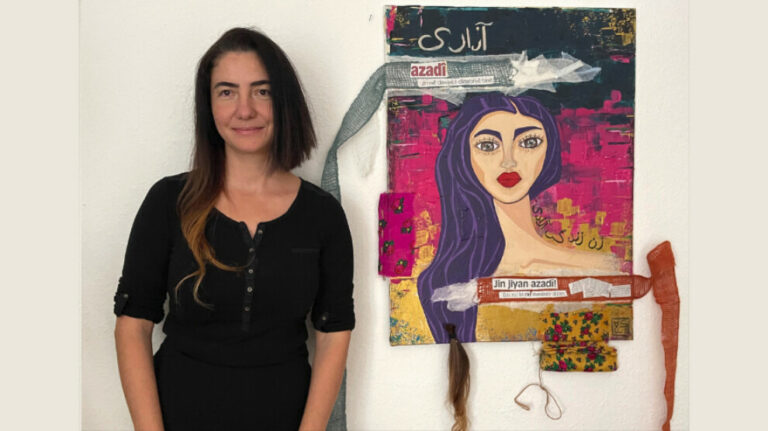 « Femmes vivantes », l’artiste kurde Aslı Filiz œuvre à immortaliser les victimes des féminicides d’État