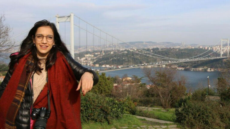 TURQUIE. La journaliste kurde, Rojin Altay arrêtée à Istanbul