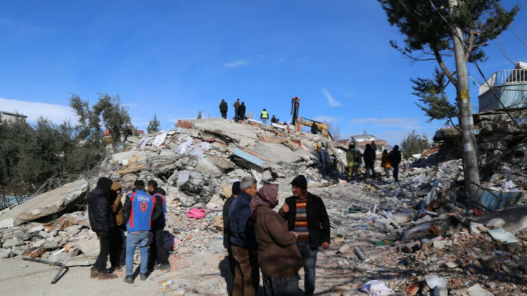 Adiyaman détruite par le séisme: Une grande tragédie pour le peuple kurde