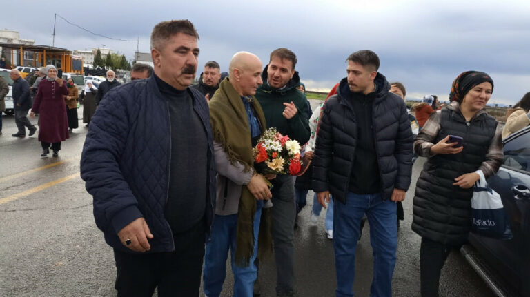 TURQUIE. Arrêté à 18 ans, un prisonnier kurde libéré à 48 ans