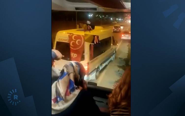 TURQUIE. Des Loups Gris tentent de brûler un bus de la compagnie kurde « Can Dersim Tuncelililer »