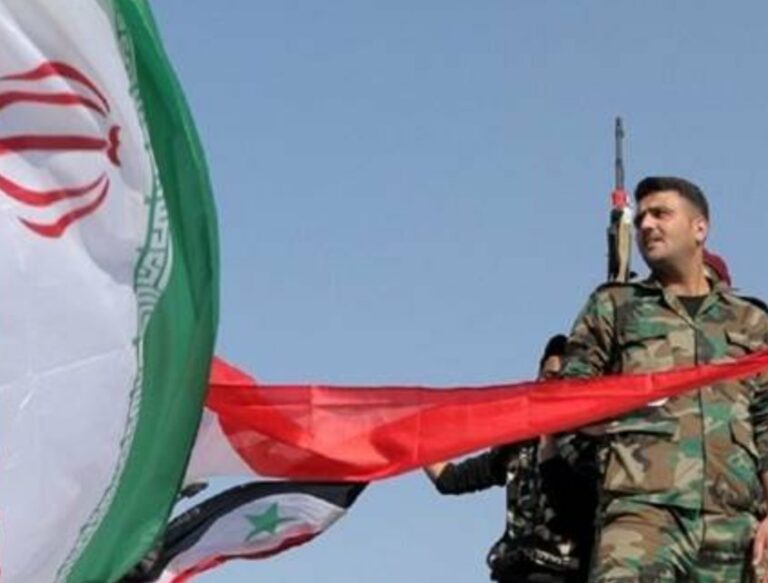 Les USA frappent deux bases de la milice iranienne en Syrie