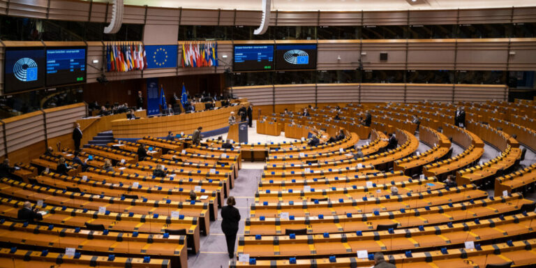 Conférence kurde au Parlement Européen: la Turquie impose la logique de la guerre tant à l’intérieur qu’à l’extérieur