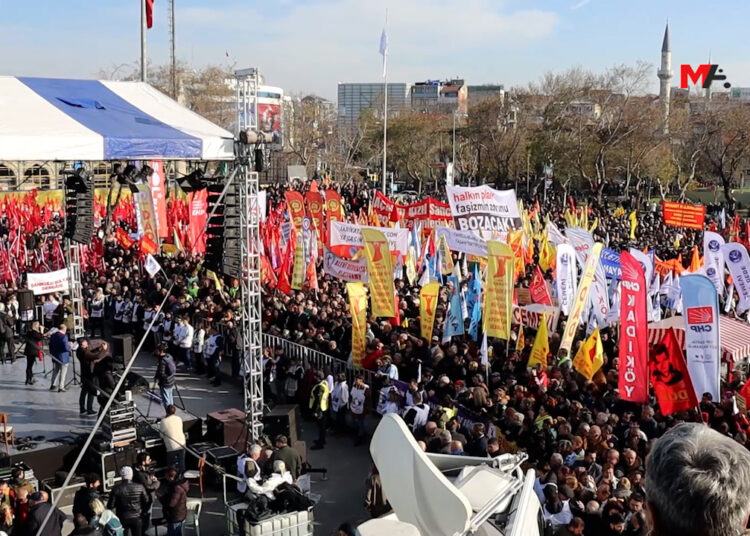 Les Alévis de Turquie réclament une éducation laïque et l’égalité civique