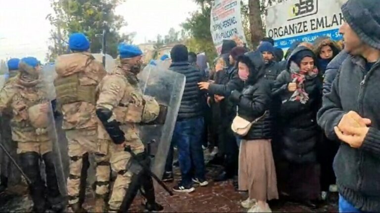 TURQUIE. Les femmes travailleuses d’Özak Tekstil luttent pour leur dignité
