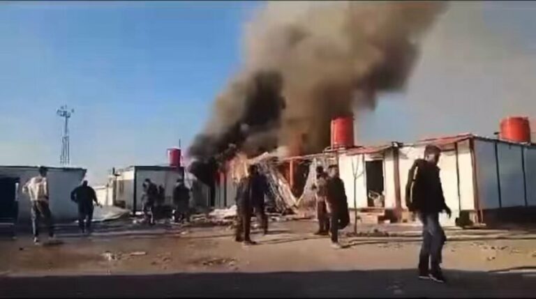 Le Rojava noyé sous une pluie de bombes turques