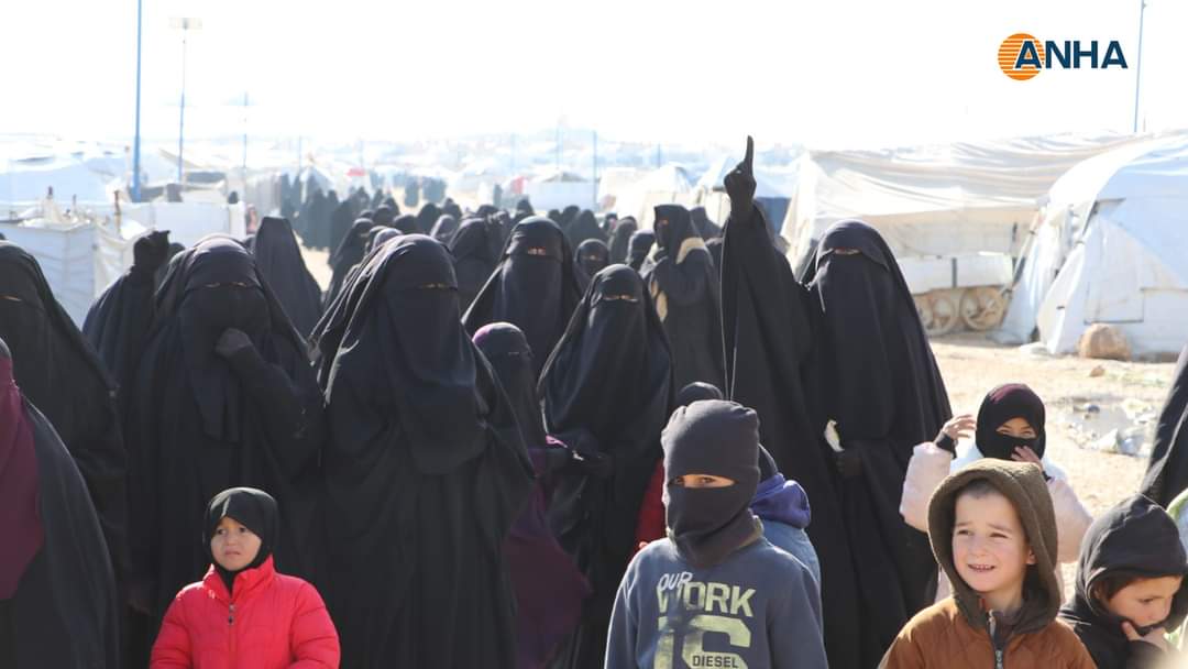 ROJAVA. Opération de sécurité dans le camp al-Hol abritant les membres ...