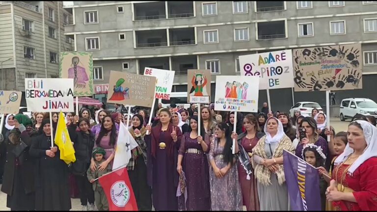 TURQUIE. Liens entre les inégalités structurelles / repressions politiques et les suicides dans les régions kurdes