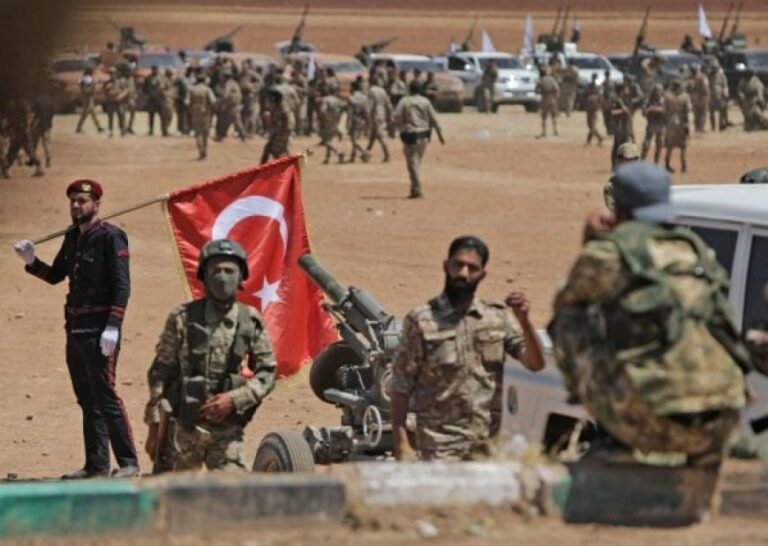 On signale que Turquie envoie des mercenaires syriens au Niger