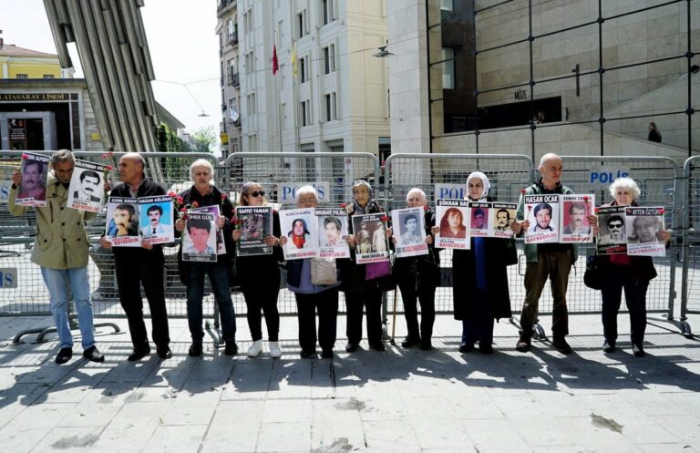 TURQUIE. Les mères du Samedi exigent la vérité dans l’affaire de disparition d’Hüsamettin Yaman