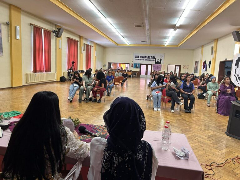 Conférence du mouvement féminin TekoJIN