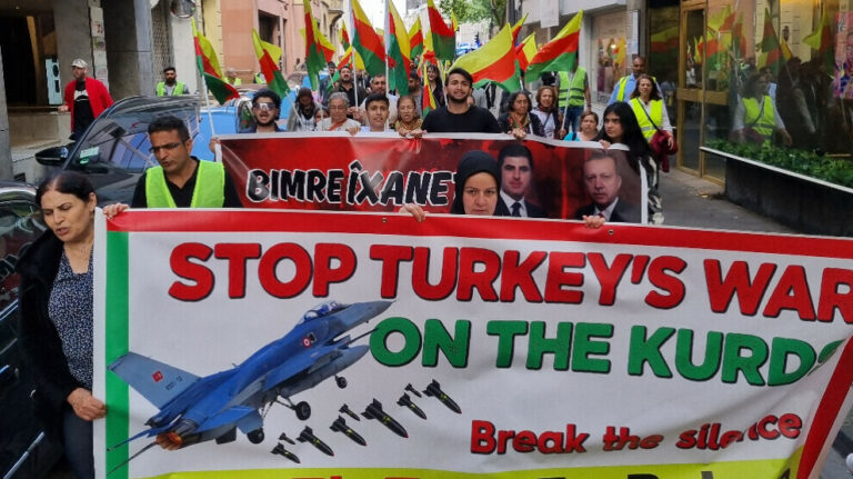 La diaspora kurde dans la rue contre les attaques turques ciblant le Kurdistan