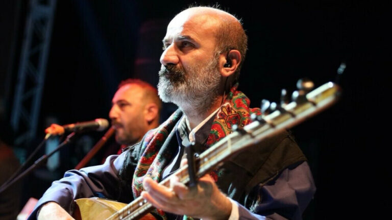 TURQUIE. Arrestation du musicien kurde Engin Cengiz
