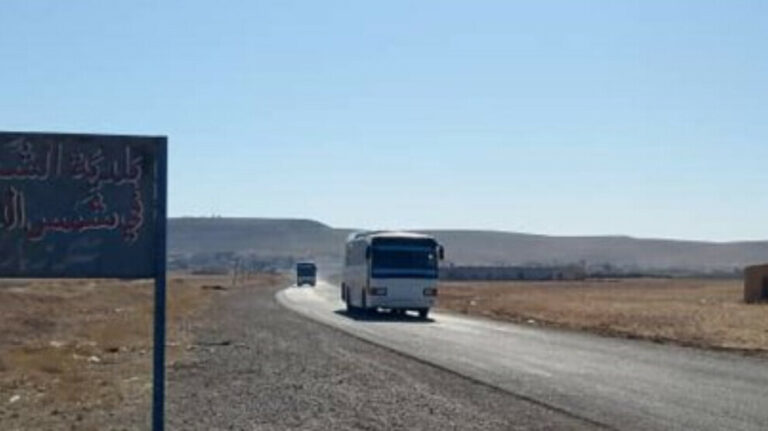 ROJAVA. La Turquie bloque les cars venus évacuer les civils à Manbij