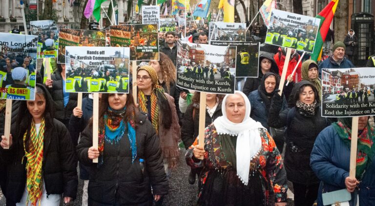 Les militants kurdes de Londres poursuivent leur grève de la faim