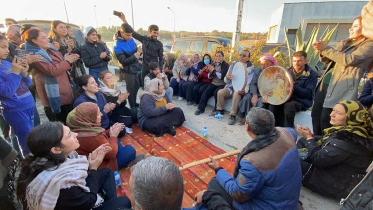 ROJAVA. Deuxième nuit de résistance pacifique au barrage de Tichrine