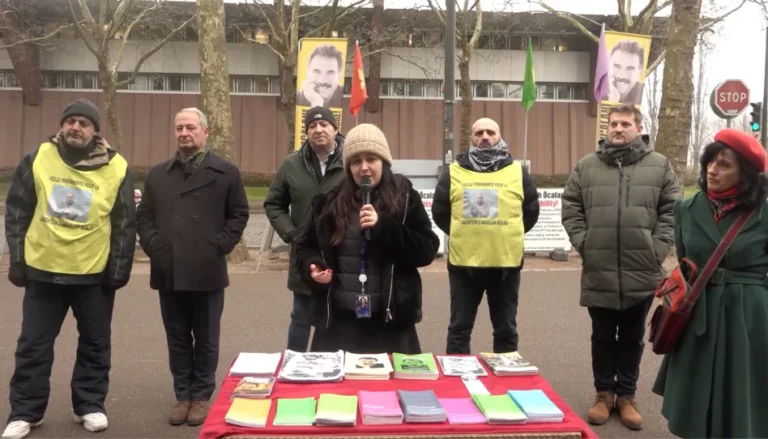 STRASBOURG. Quatre députés européens appellent à la paix et à la libération d’Ocalan