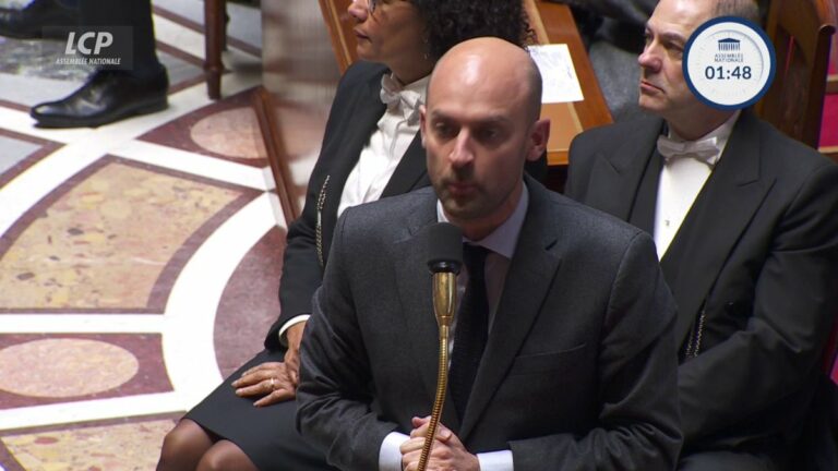 Soutien aux kurdes : le ministre des affaires étrangères a-t-il menti à l’Assemblée nationale ?